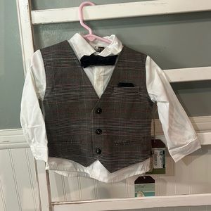 Church outfit does have the pants with it boutique brand